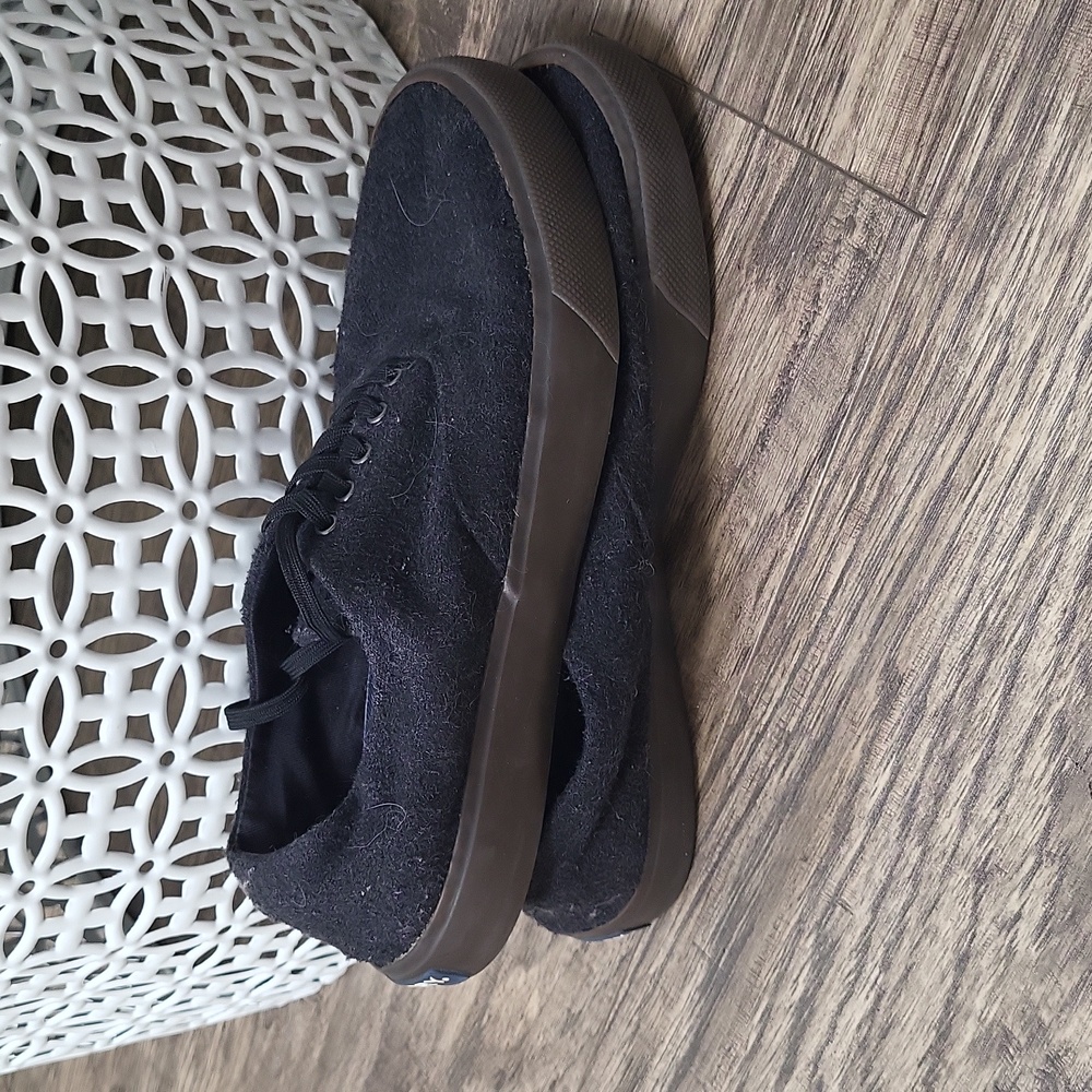 Sperry - Picture 2 of 5